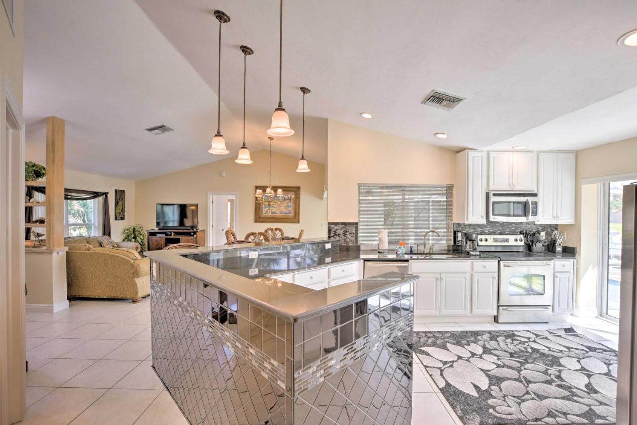 Canalfront Home With Private Saltwater Pool! Marco Island Εξωτερικό φωτογραφία